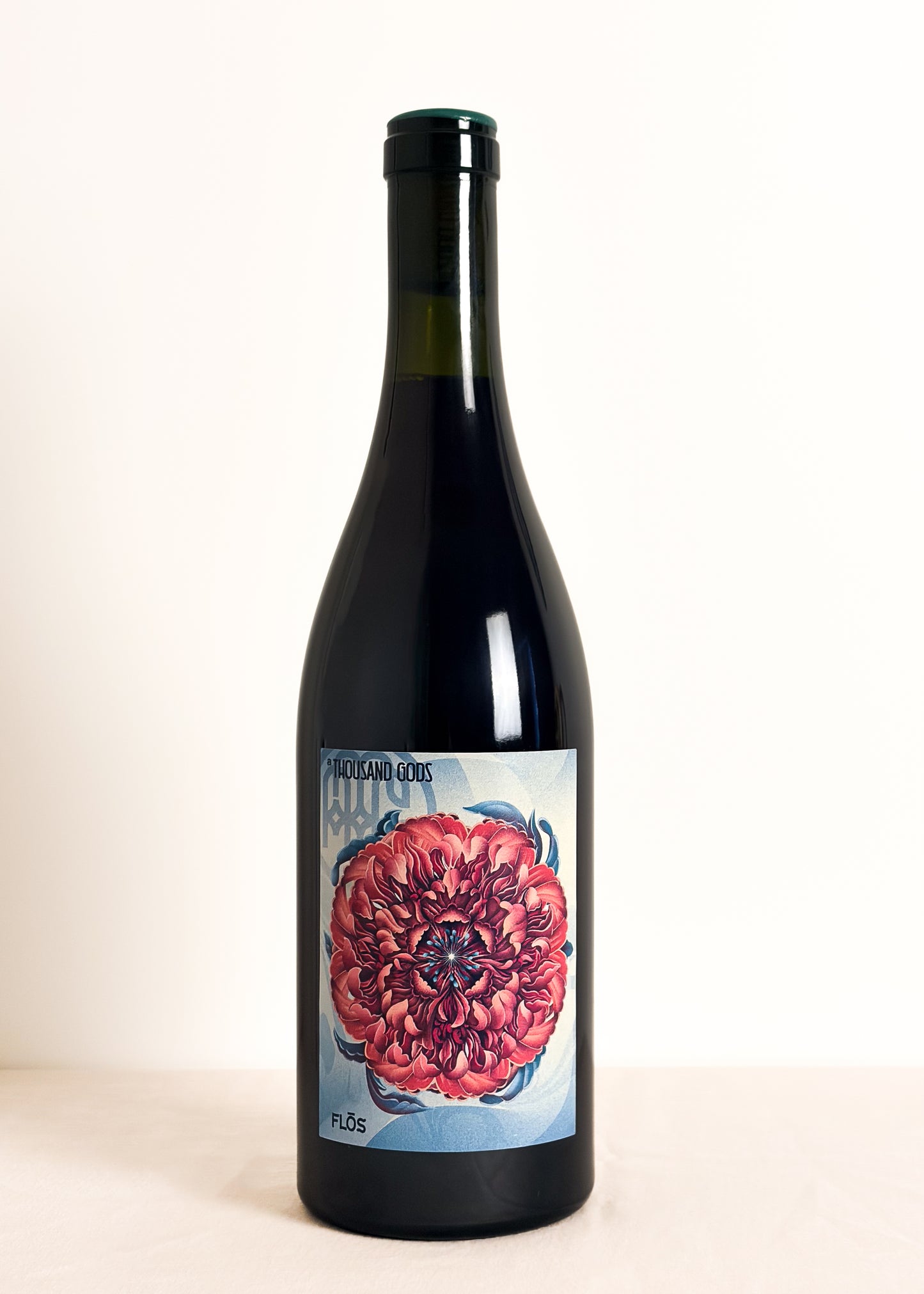 2023 Flōs Pinot Noir